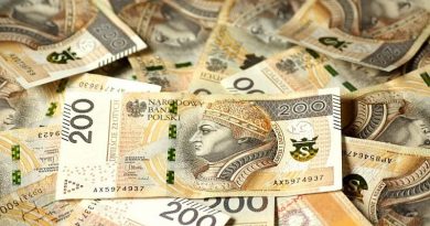 Sanok. Czujność pracownicy poczty uratowała oszczędności seniorki przed oszustami