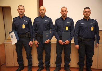 Brzozowscy policjanci na podium Turnieju Par Patrolowych