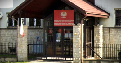 Nieprawidłowości przy inwestycji. Były wójt i współpracownicy oskarżeni