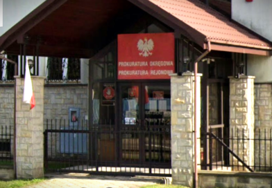 Nieprawidłowości przy inwestycji. Były wójt i współpracownicy oskarżeni