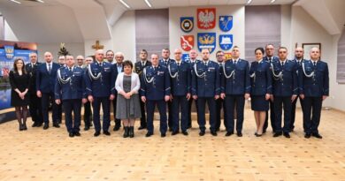 Insp. Mirosław Wośko pożegnał się z Komedną Powiatową Policji w Brzozowie. Jego obowiązki przejął nadkom. Tomasz Balawajder