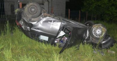 Kierowca fiata dachował. Miał blisko 3,5 promila alkoholu