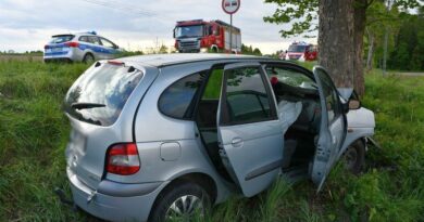 Ustrobna. W zderzeniu czterech pojazdów zginęła 70-letnia kobieta