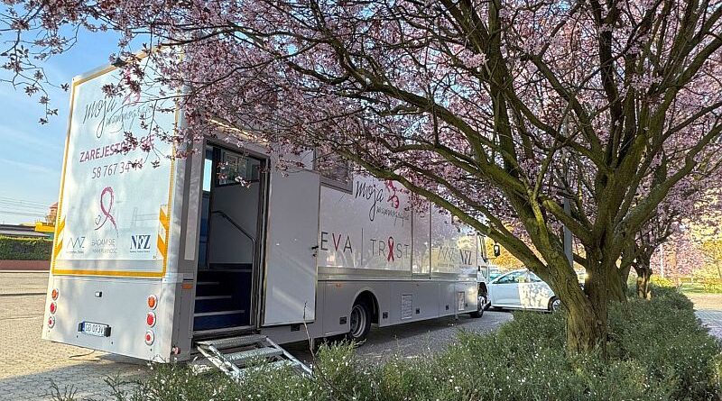 Mammobus w Haczowie. Nadjeżdża okazja, by bezpłatnie zbadać piersi!
