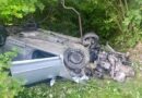 Groźny wypadek w Domaradzu. Opel dachował, kierowca w szpitalu