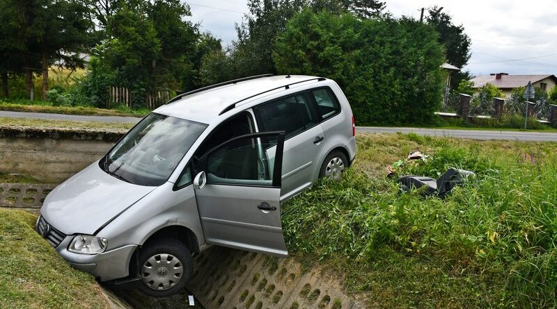 Tragiczny wypadek w Kopytowej. Nie żyje 80-letni kierowca