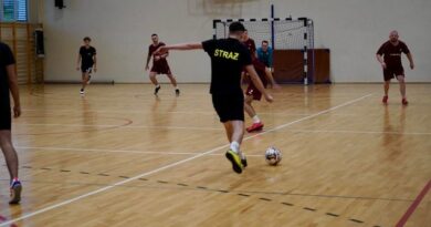 Turniej Piłki Halowej OSP o puchar Stowarzyszenia Młodzi dla Brzozowa za nami! Pełen emocji, sportowej rywalizacji i wdzięczności dla strażaków