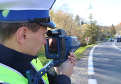 Przekroczył prędkość o 60 km/h. Surowe konsekwencje dla 19-letniego kierowcy