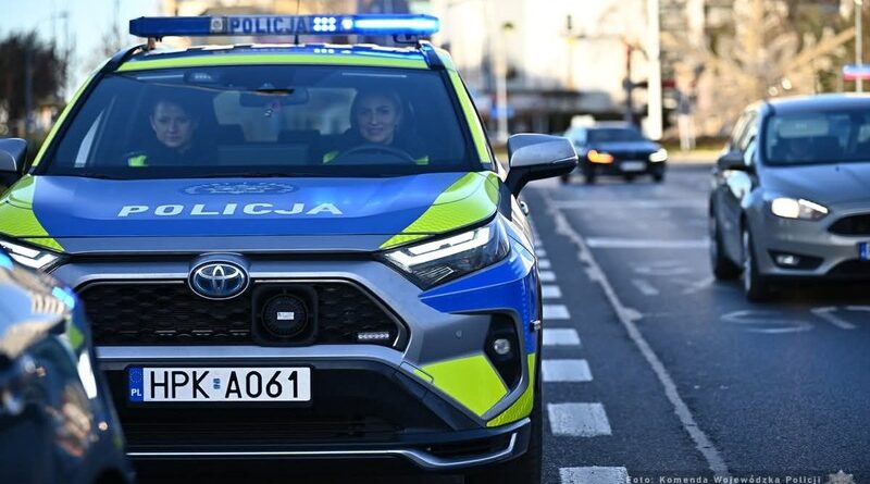 Bezpieczne powroty po świętach. Policja apeluje o rozwagę na drogach
