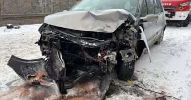 Zderzenie dwóch samochodów osobowych w Lutowiskach. Pięć osób poszkodowanych