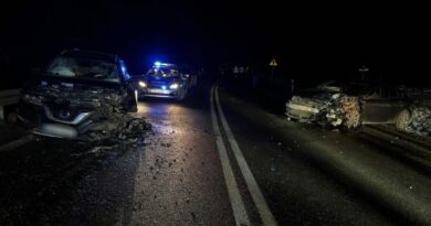 Poważny wypadek na DK19 w Orzechówce. Cztery osoby ranne, droga zablokowana na kilka godzin