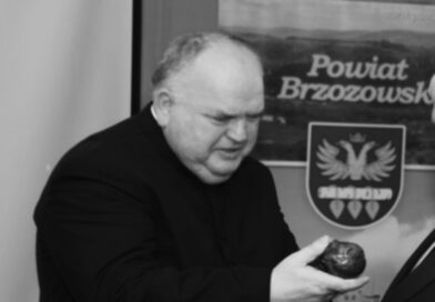 Tragiczny wypadek na DK28. Nie żyje były proboszcz z Izdebek – ks. Józef Kasperkiewicz