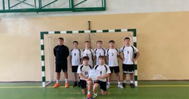 Młodzi piłkarze rywalizowali w Domaradzu – podwójne zwycięstwo gospodarzy