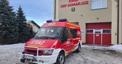 Nowy samochód zasilił flotę jednostki OSP w Domaradzu