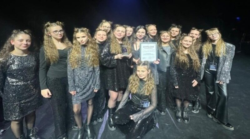 Wyróżnienie dla zespołu MF. ARTIS na ogólnopolskim festiwalu w Krakowie