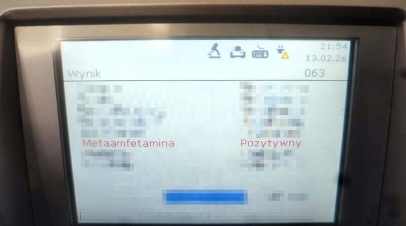 32-latek z zatrzymanym prawem jazdy prowadził pod wpływem metamfetaminy