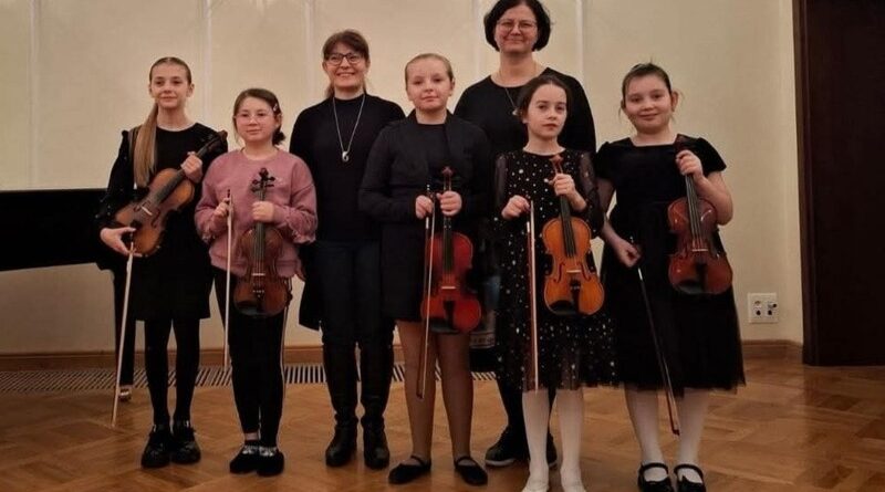 Popis klasy skrzypiec w Dydni. Młodzi muzycy zachwycili publiczność
