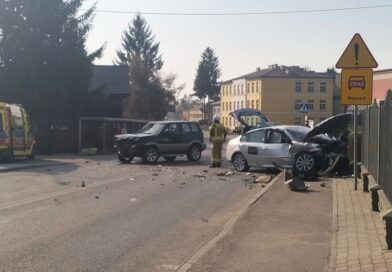 Groźne zderzenie w Haczowie. Dwóch kierowców trafiło do szpitala