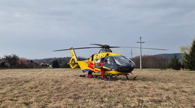 Tragiczny poranek w Harklowej. Nie udało się uratować życia 13-latka