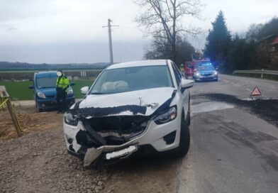 Nieudane wyprzedzanie zakończone kolizją – groźny manewr na drodze w Niewistce