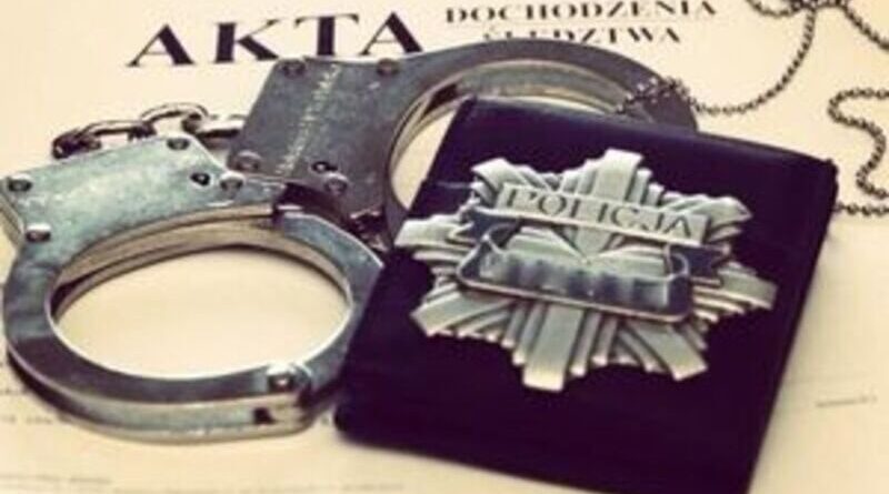 Kryminalni z Brzozowa namierzyli i zatrzymali poszukiwanych listami gończymi