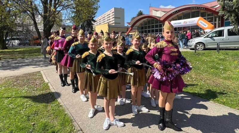 Mażoretki Aria Haczów z imponującymi wynikami na III Otwartym Pucharze Polski w Rzeszowie