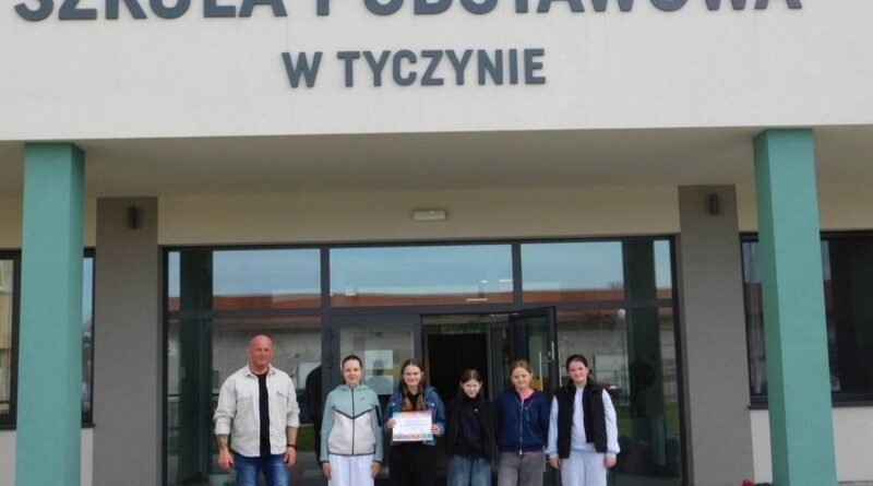 Tuż za podium, ale z historycznym wynikiem. Młode tenisistki z Turzego Pola w czołówce Podkarpacia