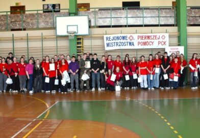 Młodzi ratownicy w akcji. XXII Mistrzostwa Pierwszej Pomocy w Brzozowie rozstrzygnięte