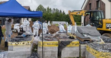 Ludzkie płody i odpady medyczne w ziemi. Policja zakończyła działania w Lutoryżu Ludzkie płody i odpady medyczne w ziemi. Policja zakończyła działania w Lutoryżu