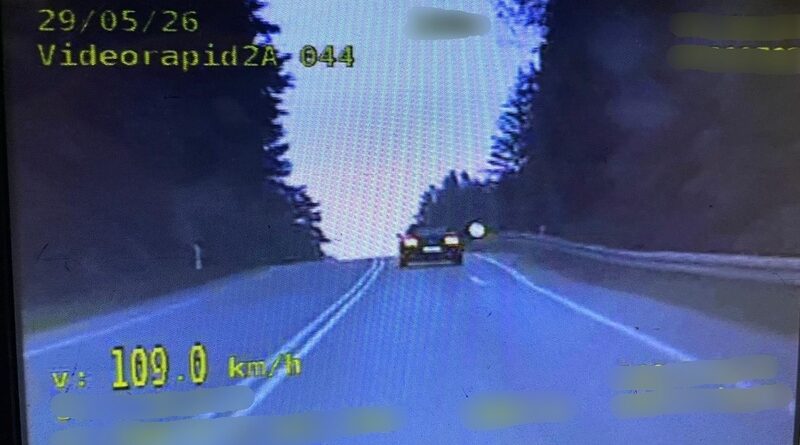 109 km/h przy ograniczeniu do 50. 30-latek stracił prawo jazdy