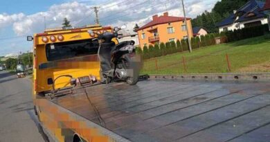 Pijany motorowerzysta zatrzymany w Niebocku. Miał blisko 3 promile alkoholu i nie miał uprawnień Pijany motorowerzysta zatrzymany w Niebocku. Miał blisko 3 promile alkoholu i nie miał uprawnień