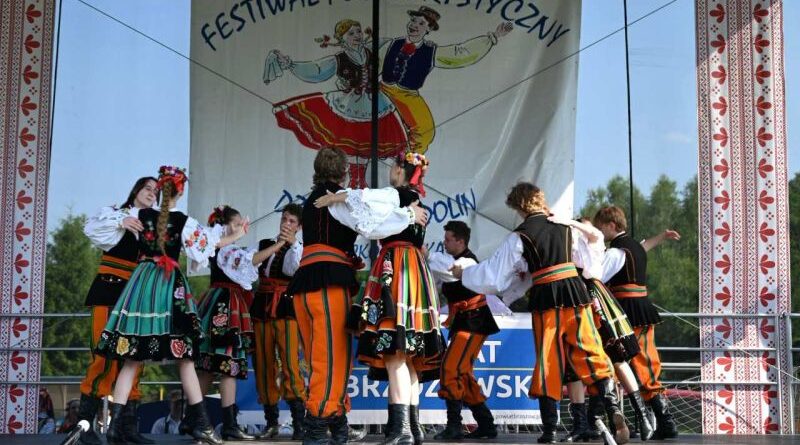 XX Międzynarodowy Festiwal Folklorystyczny „Dzieci Gór i Dolin” – jubileusz pełen barw i tradycji