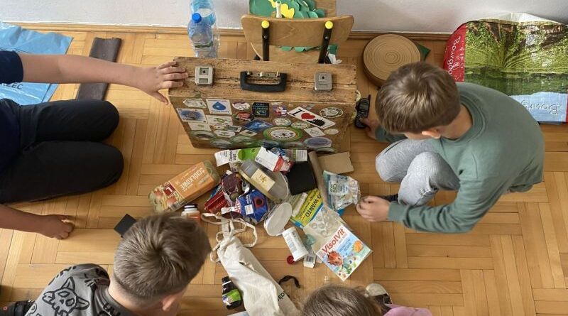 Edukacja ekologiczna w gminie Nozdrzec. Ponad 500 uczniów wzięło udział w warsztatach OX2