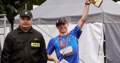 16-letni Piotr Mendoń triumfował w I Podkarpackim Biegu Strażackim. Sportowe święto w Baryczy
