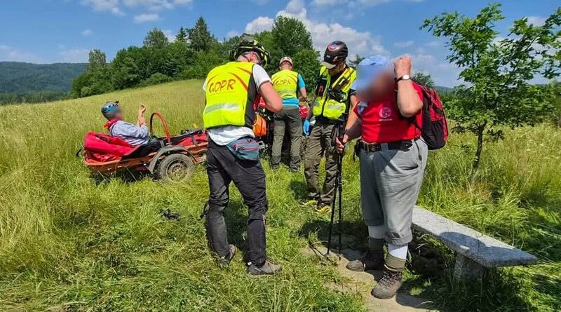 Pracowity weekend ratowników GOPR w Bieszczadach. Interwencje, akcja poszukiwawcza i dramatyczny upadek ze skarpy