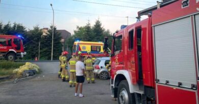Wypadek na ul. Sanockiej w Długiem. Kierowca trafił do szpitala