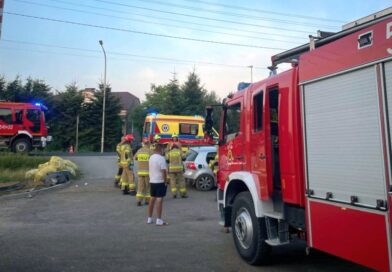 Wypadek na ul. Sanockiej w Długiem. Kierowca trafił do szpitala
