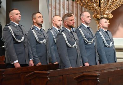 Święto Policji w Brzozowie. Funkcjonariusze odebrali awanse i odznaczenia