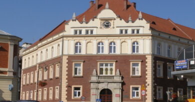 Była pracownica banku skazana za przywłaszczenie pieniędzy. Sąd nakazał zwrot ponad 236 tys. zł