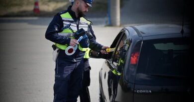 Podkarpacka policja sprawdziła blisko 16 tys. kierowców. 33 po alkoholu