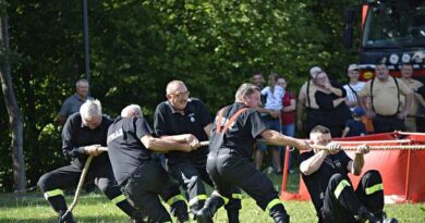 Sportowa rywalizacja i integracja strażaków. „Żelazny Jak Strażak 2026” w Niewistce