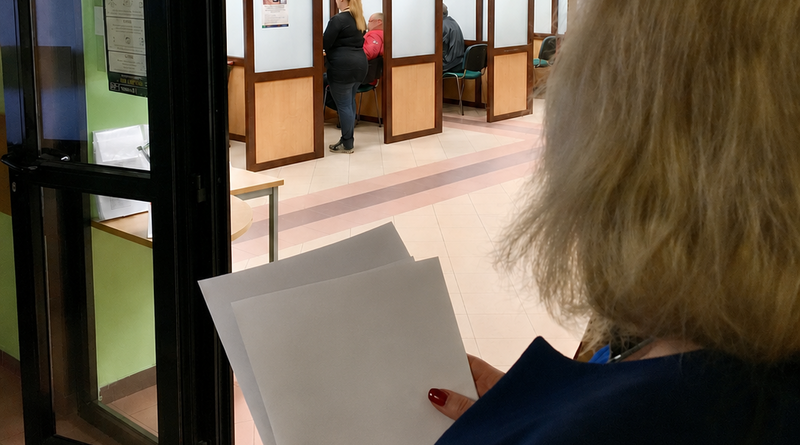 Maturzyści, uwaga! 1 września tracicie status ucznia. Ważne formalności w ZUS