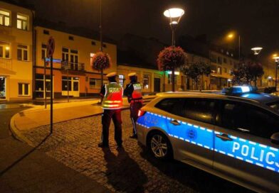 Policjanci z sonometrem na drogach Brzozowa. Dwa dowody zatrzymane