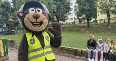 Miś POPO odwiedził brzozowskie przedszkolaki