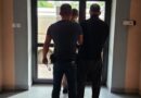 Groził ekspedientce śmiercią. Zabierał alkohol i papierosy bez płacenia – 48-latek aresztowany Groził ekspedientce śmiercią. Zabierał alkohol i papierosy bez płacenia – 48-latek aresztowany