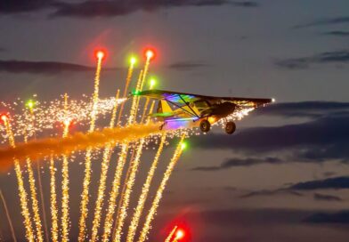 Nocne Airshow nad Krosnem. Start pokazów o 18.00