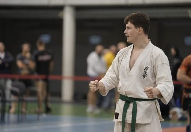 Sanocki policjant na podium Pucharu Polski w karate Kyokushin