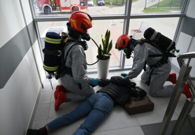 Podejrzana substancja i ewakuacja urzędów. Duże ćwiczenia w Brzozowie