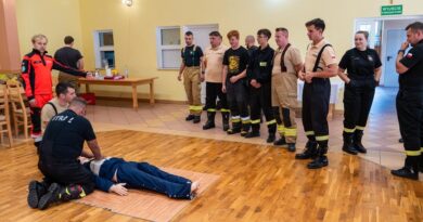 Gdy liczą się sekundy, te umiejętności są bezcenne. Strażacy na szkoleniu KPP