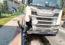 Utrudnienia w centrum Domaradza po kolizji cysterny